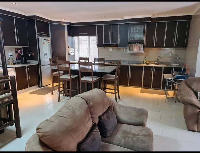 3 BEDROOM HOUSE FOR SALE IN HILLARY